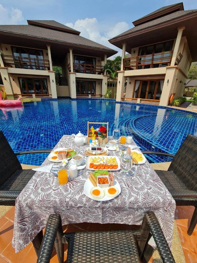 Elegancy Resort HHQ Exterior foto
